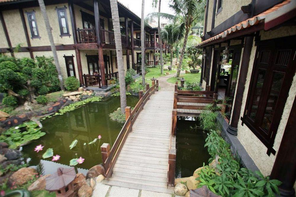 Lotus Village Resort Mũi Né Exterior foto